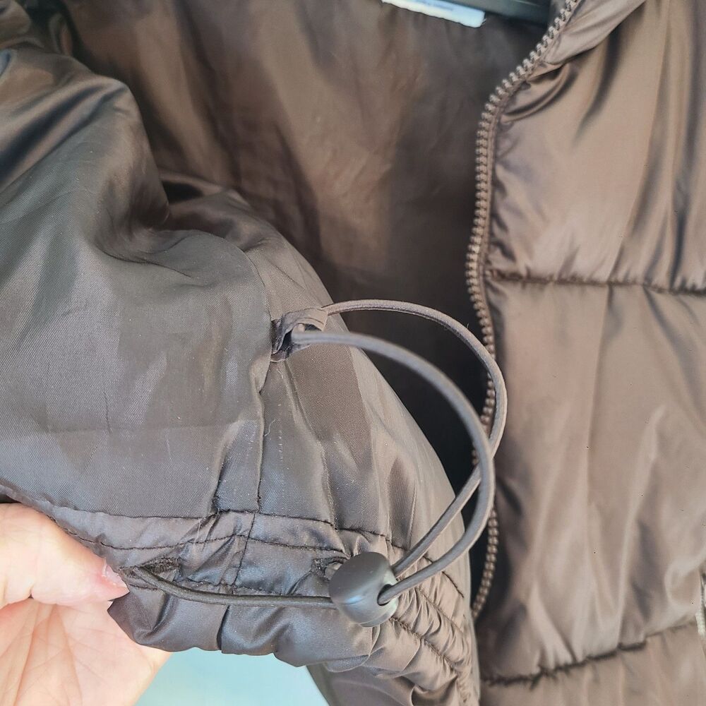Old Navy Chocolate Brown Puffer Vest Womens M Gorpcore Clean Girl Minimalist Wrm - Picture 5 of 8